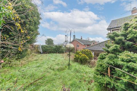 4 bedroom detached house for sale, Hunters Close, Lutterworth LE17