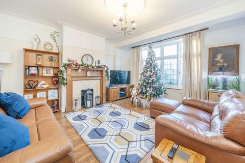 3 bedroom semi-detached house for sale, Cricklade Avenue, London SW2