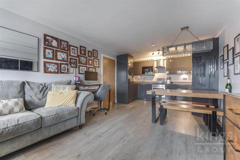 2 bedroom apartment for sale, Ripleys Yard, Turners Hill, Cheshunt, Waltham Cross