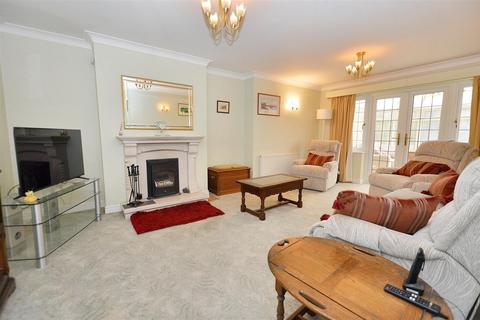 5 bedroom detached house for sale, Trentham Drive, Holt Road, Sheringham