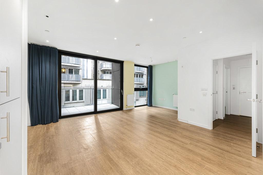 Reception/Kitchen