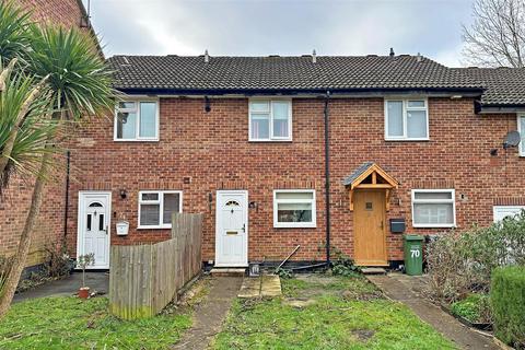 2 bedroom terraced house for sale, Spencer Way, Redhill