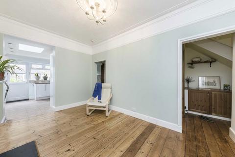 2 bedroom flat for sale, Overdale Road, London W5