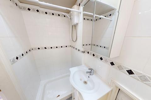 undefined, First Avenue, Hove, BN3