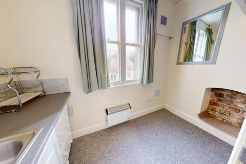 First Avenue, Hove, BN3