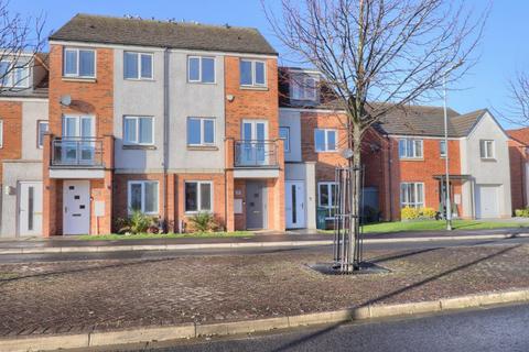 3 bedroom terraced house for sale, Greatham Avenue, Whitewater Glade