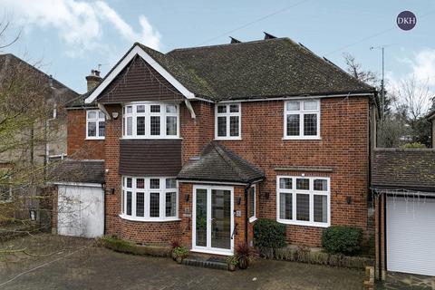 5 bedroom detached house for sale, Orchard Drive, Watford WD17