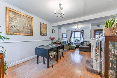 3 bedroom terraced house for sale, Howley Road, Croydon, CR0