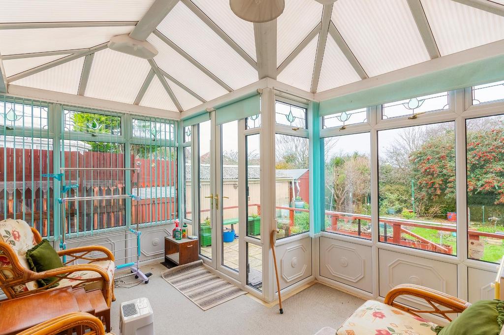 0 C5 RWH - Conservatory C.jpg