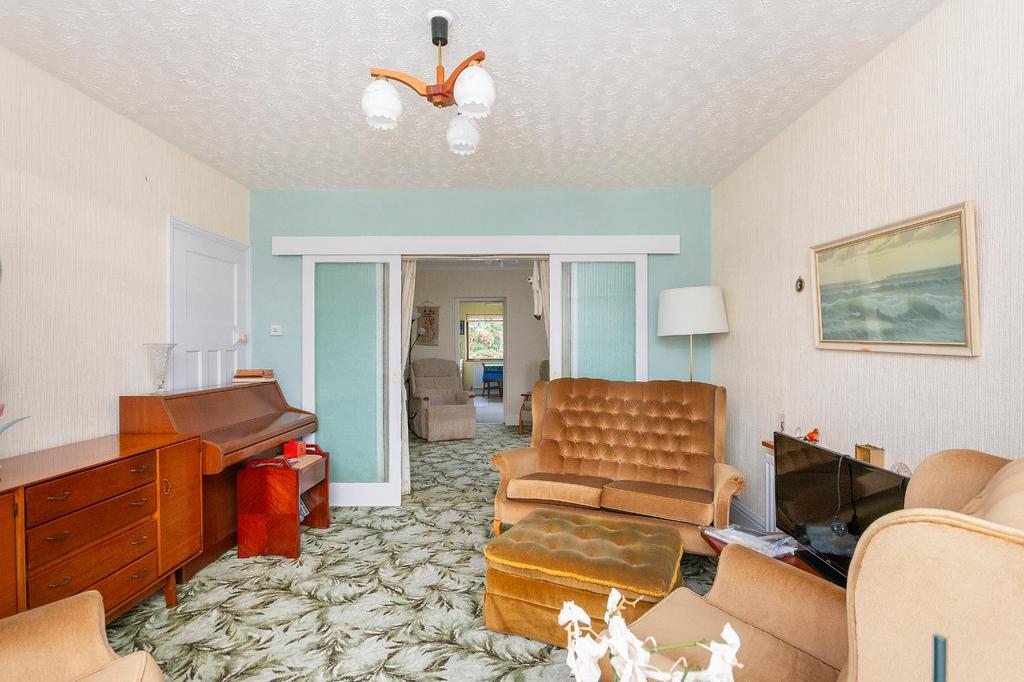 0 C5 RWH - Reception D.jpg