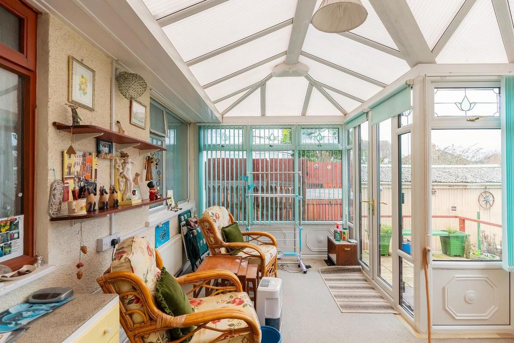 0 C5 RWH - Conservatory B.jpg