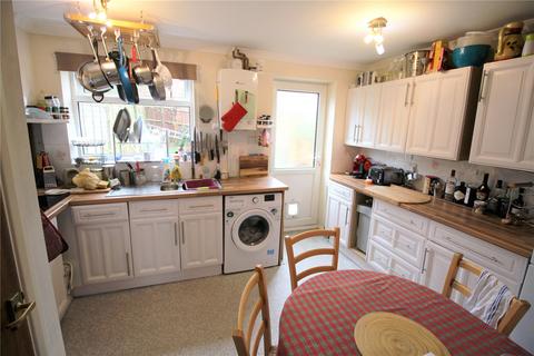 2 bedroom semi-detached house to rent, Merlin Close, Hampshire SO32