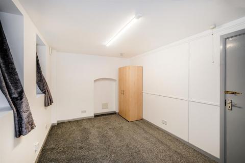 Studio to rent, Bloxhall Court, Bloxhall Road, Leyton, E10