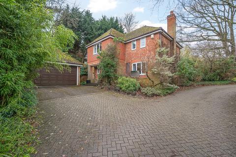 4 bedroom detached house for sale, Acorn Keep, Farnham, GU9