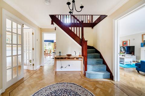1 Acorn Keep, Farnham, GU9 9BL