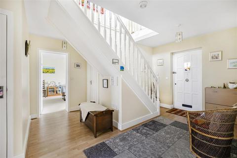 4 bedroom detached house for sale, Station Road, Newmarket CB8