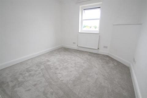 1 bedroom apartment for sale, South Terrace, Littlehampton