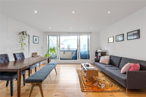 2 bedroom apartment for sale, Cavell Street, London, Tower Hamlets, E1