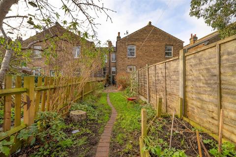 30a Samos Road, Anerley, London, SE20 7TU