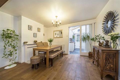 2 bedroom terraced house for sale, Couthurst Road, London SE3