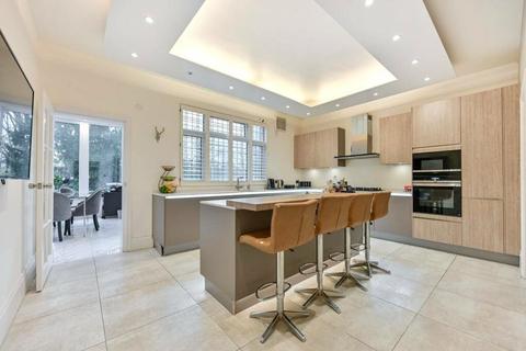 5 bedroom detached house to rent, The Grove, Isleworth