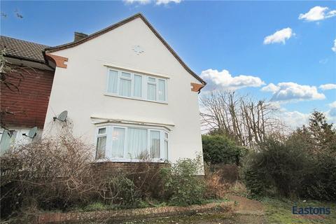 3 bedroom end of terrace house for sale, Downland Gardens, Surrey KT18