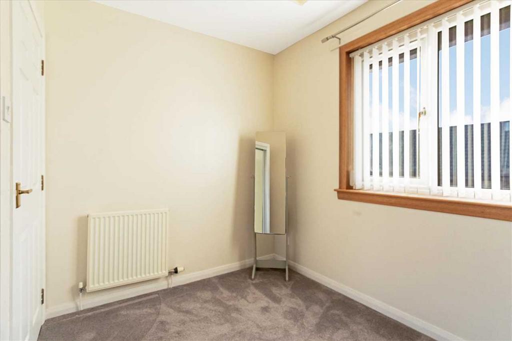 Bedroom Three (2)