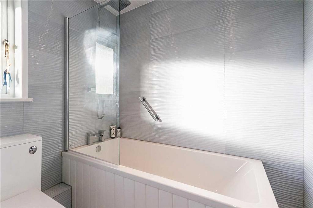 Bathroom (1)