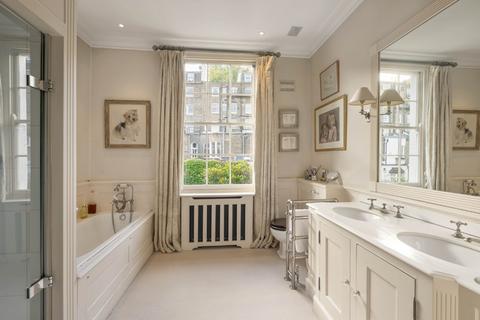 7 Eldon Road, London, W8 5PU