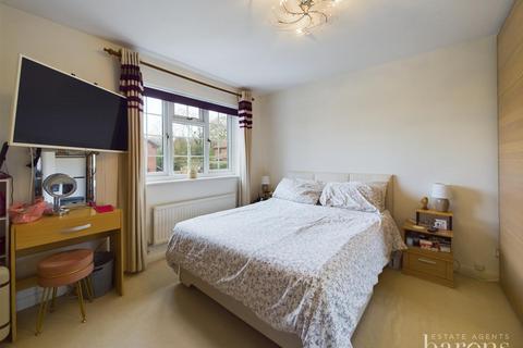 4 bedroom link detached house for sale, Stockbridge Close, Basingstoke RG24