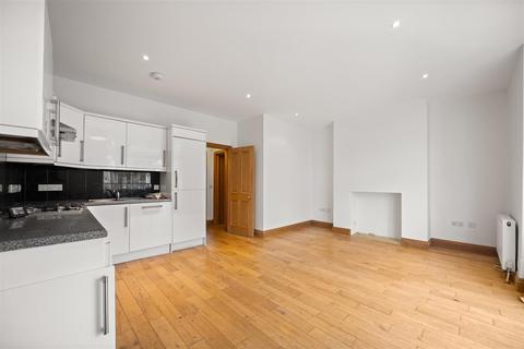 1 bedroom flat to rent, Hillfield Road, West Hampstead NW6