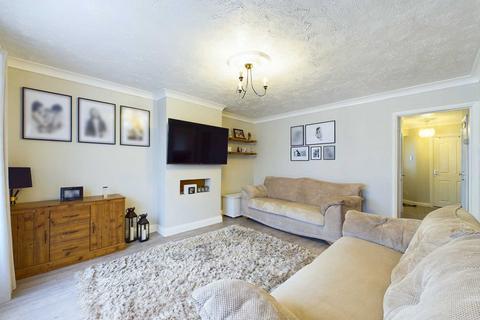 2 bedroom semi-detached bungalow for sale, Marcourt Road, High Wycombe HP14