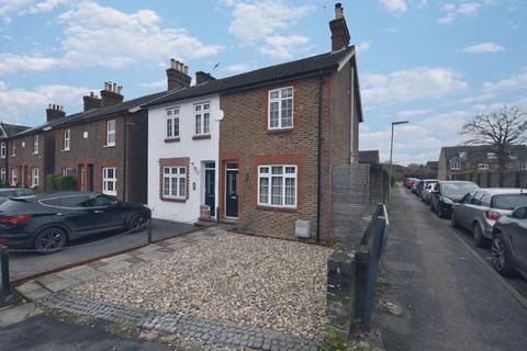 3 bedroom house to rent, Reigate Road, Hookwood, Horley