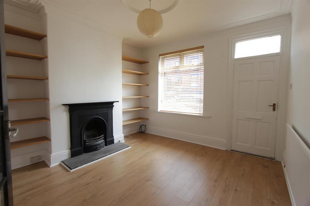 Living Room.JPG
