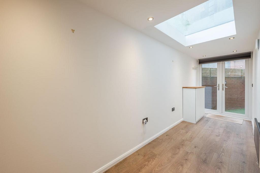 Garden Room/ Study 2