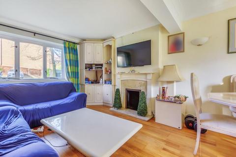 2 bedroom flat for sale, Clandon Gardens,  Finchley,  N3