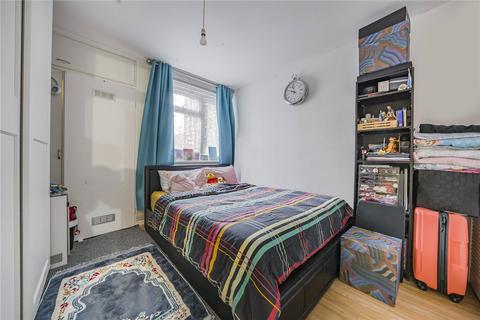 2 bedroom apartment for sale, Arnewood Close, Roehampton, SW15