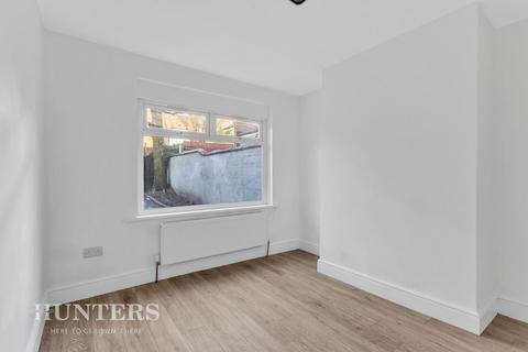 3 bedroom terraced house for sale, Keble Avenue, Oldham