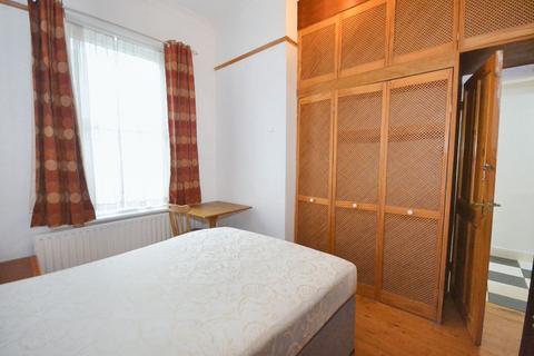 11a Purbeck Road, Bournemouth, BH2 5EF