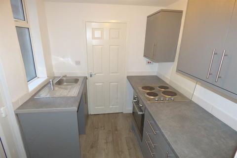 2 bedroom flat to rent, Ridley Gardens, Swalwell