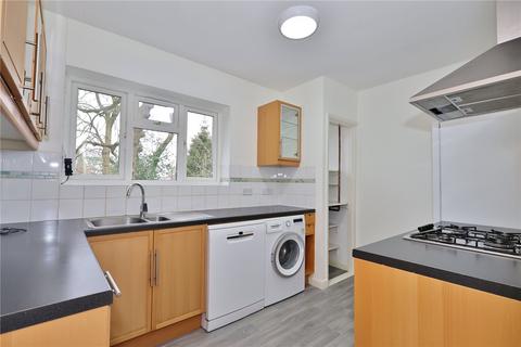 2 bedroom apartment to rent, Shaftesbury Road, Woking, Surrey, GU22