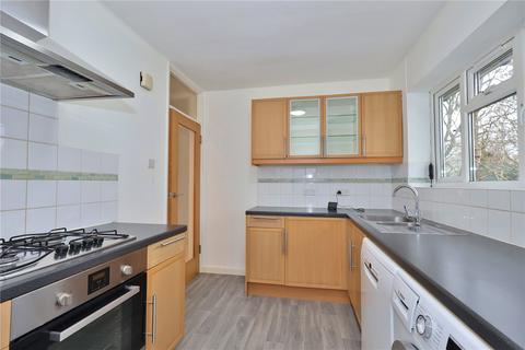 2 bedroom apartment to rent, Shaftesbury Road, Woking, Surrey, GU22