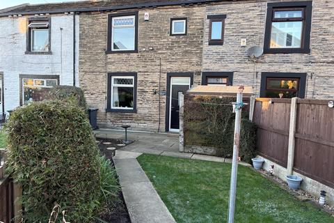 2 bedroom terraced house for sale - Garden Field, Wyke, Bradford