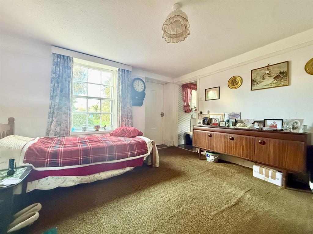 Dining Room.jpg