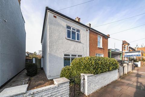 3 bedroom semi-detached house for sale, Bickersteth Road, Tooting