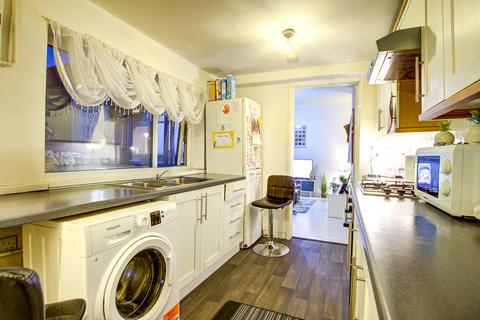 3 bedroom flat for sale, Willington Terrace , , Wallsend