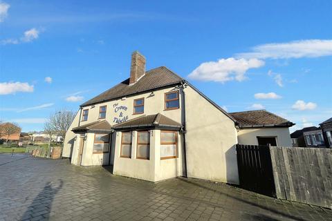 4 bedroom detached house for sale, North Road, Stanley DH9