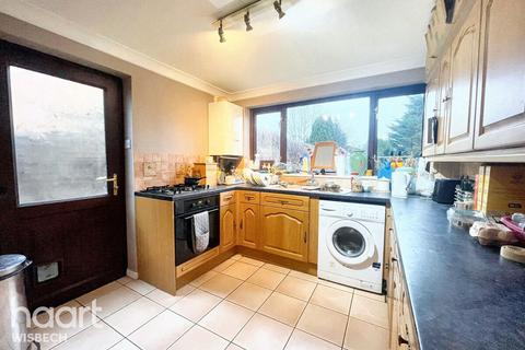 2 bedroom semi-detached house for sale, Old Lynn Road, Wisbech