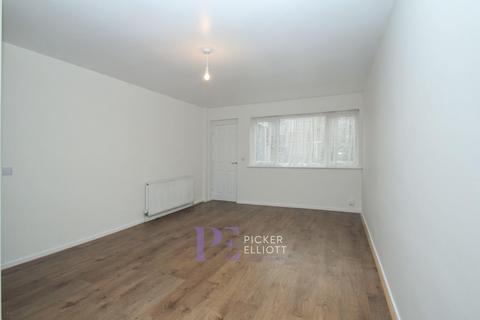 2 bedroom terraced house for sale, Azalea Drive, Burbage LE10