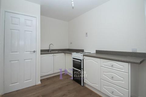 2 bedroom terraced house for sale, Azalea Drive, Burbage LE10